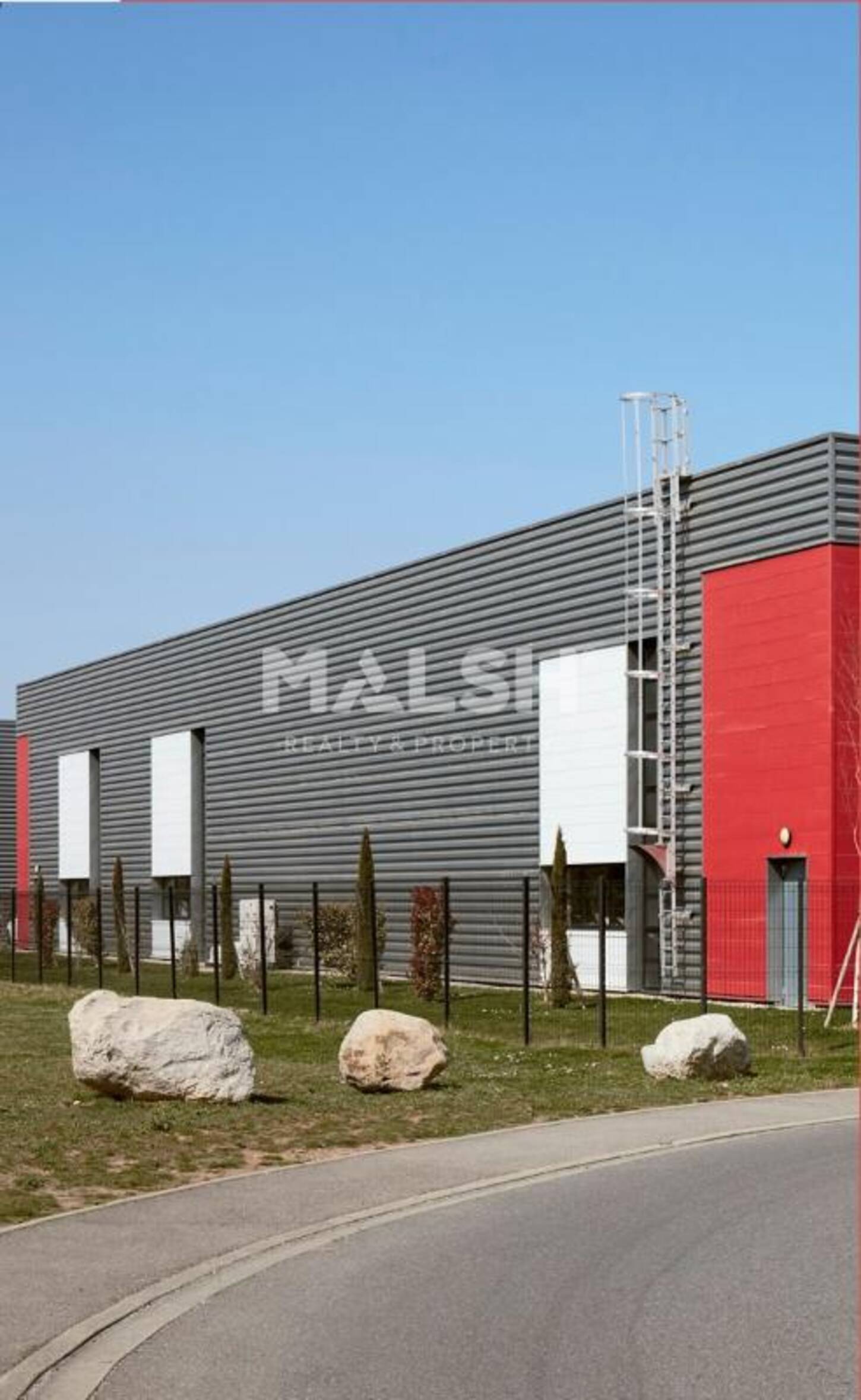 MALSH Realty & Property - Local d'activités - Lyon EST (St Priest /Mi Plaine/ A43 / Eurexpo) - Saint-Priest - 2