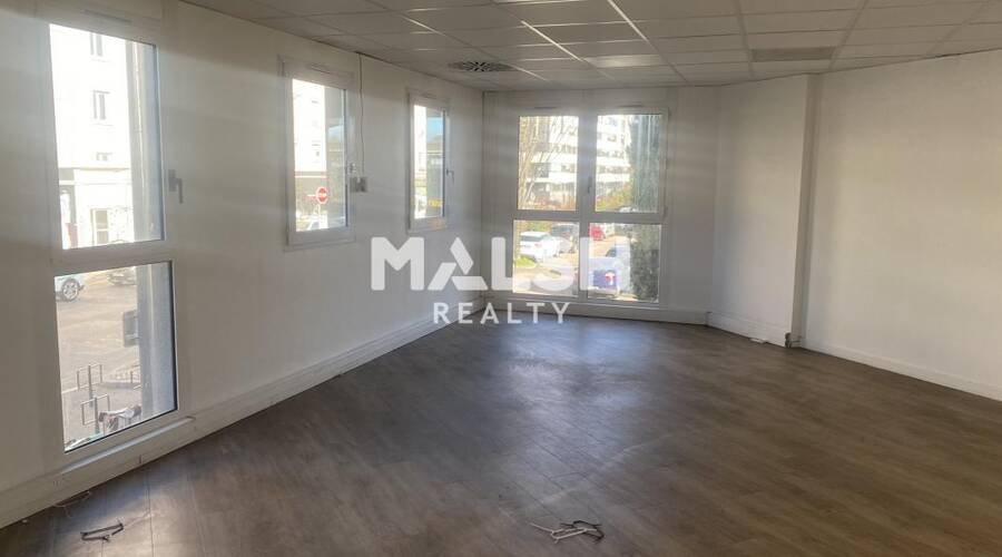 MALSH Realty & Property - Bureau - Lyon 7° / Gerland - Lyon 7 - 11