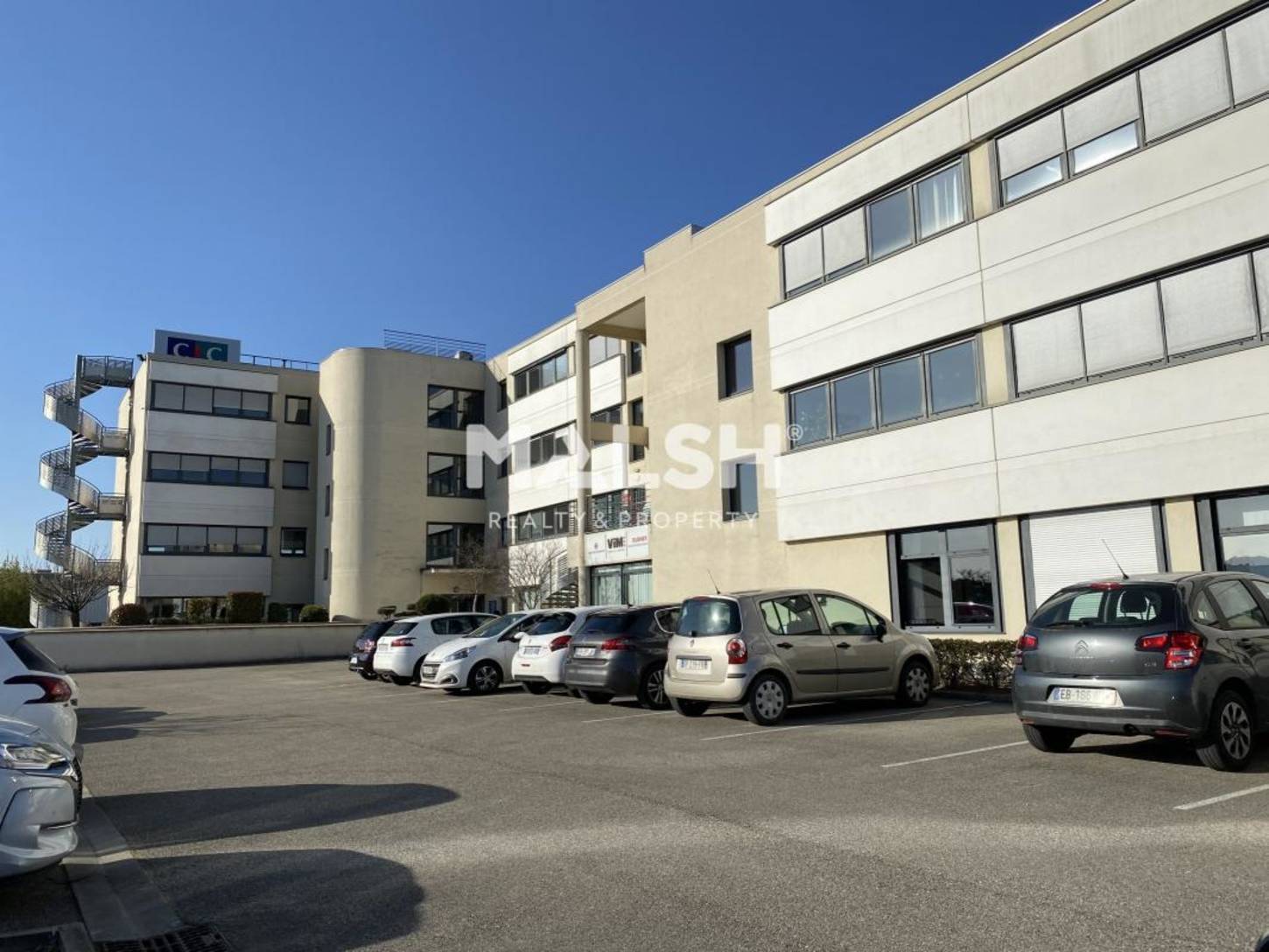MALSH Realty & Property - Bureaux - Lyon EST (St Priest /Mi Plaine/ A43 / Eurexpo) - Chassieu - 2