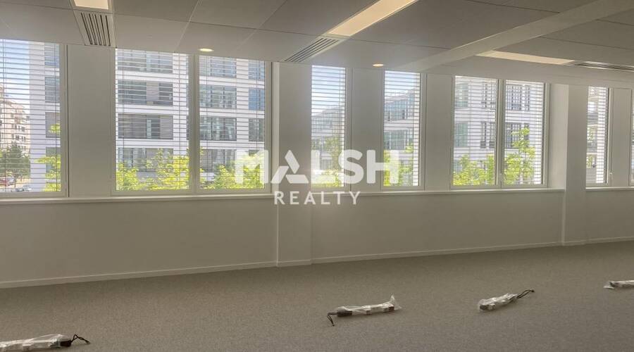 MALSH Realty & Property - Bureau - Carré de Soie / Grand Clément / Bel Air - Vaulx-en-Velin - 6
