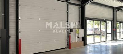 MALSH Realty & Property - Local d'activités - Nord Isère ( Ile d'Abeau / St Quentin Falavier ) - Saint-Quentin-Fallavier - 2