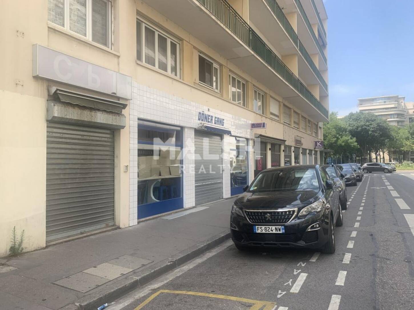 MALSH Realty & Property - Local commercial - Carré de Soie / Grand Clément / Bel Air - Villeurbanne - 2
