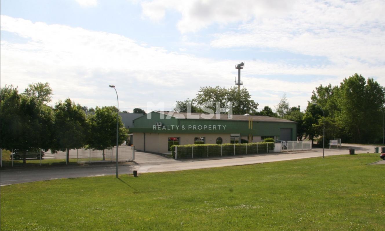 MALSH Realty & Property - Activité - Extérieurs NORD (Villefranche / Belleville) - Péronnas - 33