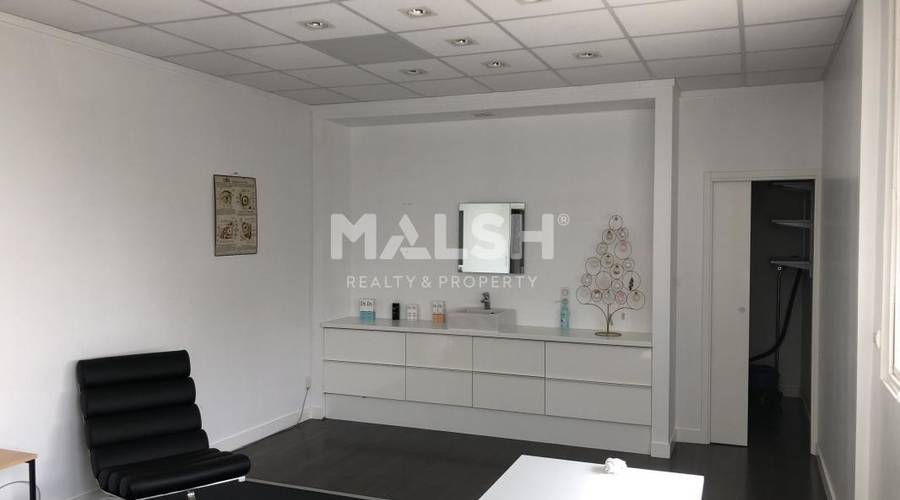 MALSH Realty & Property - Activité - Extérieurs NORD (Villefranche / Belleville) - Amberieux D'azergues - 38