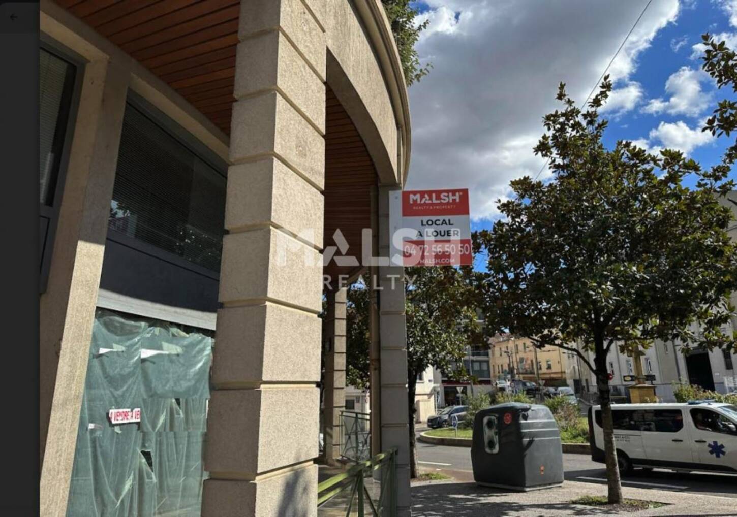 MALSH Realty & Property - Local commercial - Plateau Nord / Val de Saône - Caluire-et-Cuire - 2