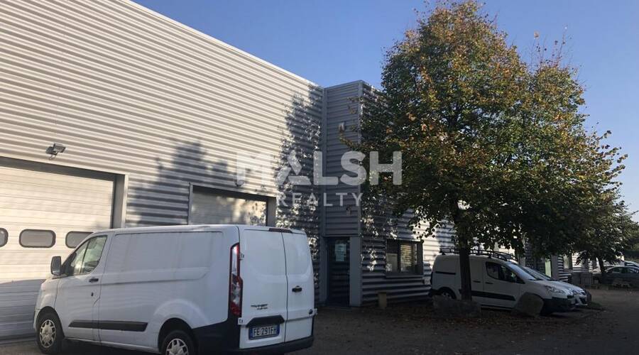 MALSH Realty & Property - Local d'activités - Lyon Nord Est (Rhône Amont) - Décines-Charpieu - 1