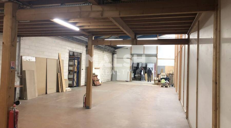 MALSH Realty & Property - Local d'activités - Lyon Nord Est (Rhône Amont) - Décines-Charpieu - 7
