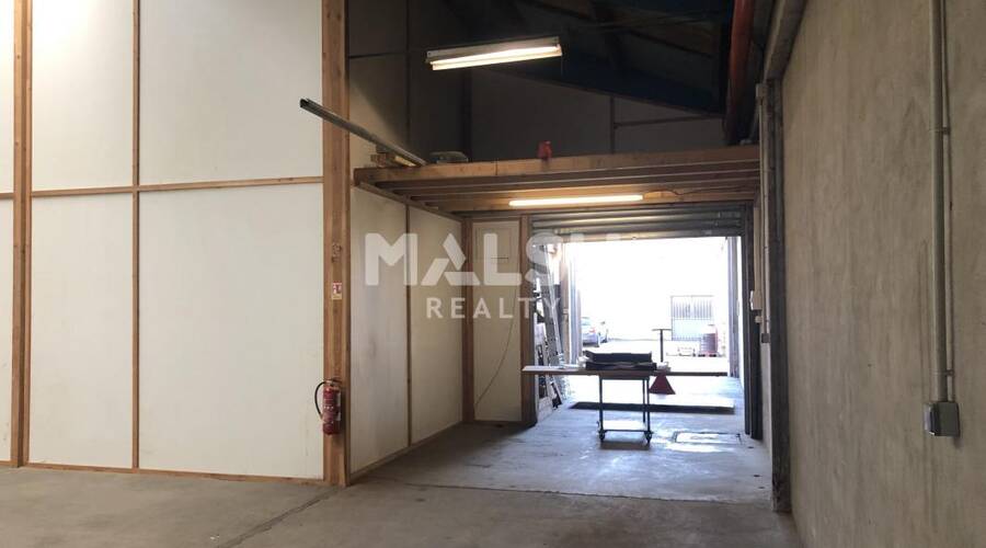 MALSH Realty & Property - Local d'activités - Lyon Nord Est (Rhône Amont) - Décines-Charpieu - 4