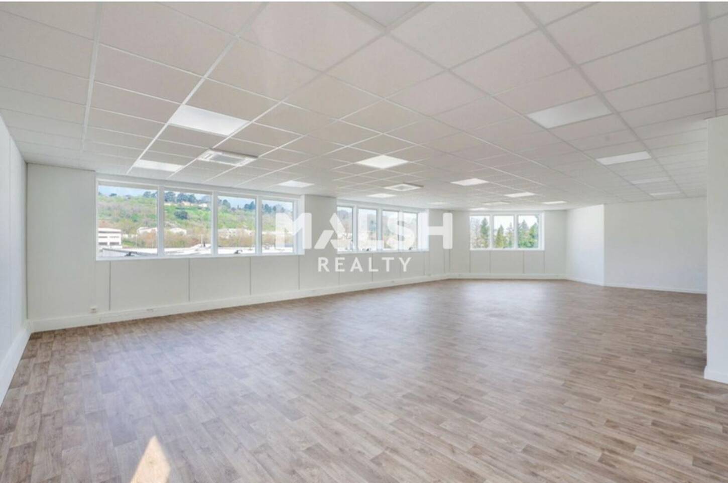 MALSH Realty & Property - Bureau - Lyon Sud Ouest - Saint-Genis-Laval - 2