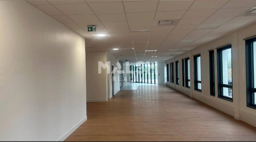 MALSH Realty & Property - Local d'activités - Lyon EST (St Priest /Mi Plaine/ A43 / Eurexpo) - Saint-Laurent-de-Mure - 5