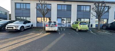 MALSH Realty & Property - Bureau - Extérieurs NORD (Villefranche / Belleville) - Limas - 1