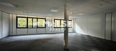 MALSH Realty & Property - Bureau - Extérieurs NORD (Villefranche / Belleville) - Limas - 10