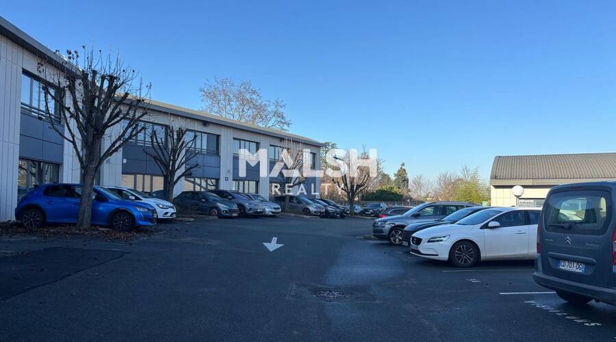 MALSH Realty & Property - Bureau - Extérieurs NORD (Villefranche / Belleville) - Limas - 17