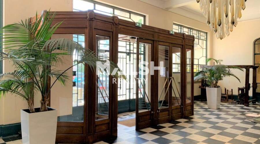 MALSH Realty & Property - Bureau - Carré de Soie / Grand Clément / Bel Air - Vaulx-en-Velin - 2