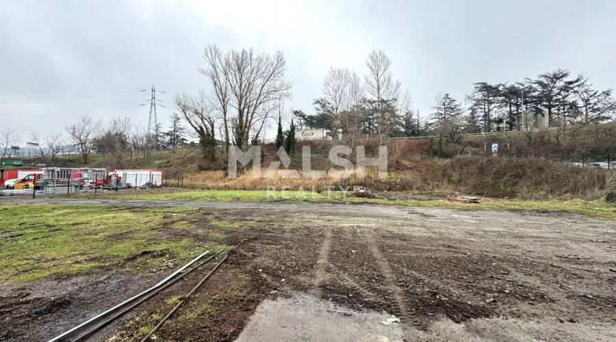 MALSH Realty & Property - Local d'activités - Saint Etienne - Saint-Étienne - 3