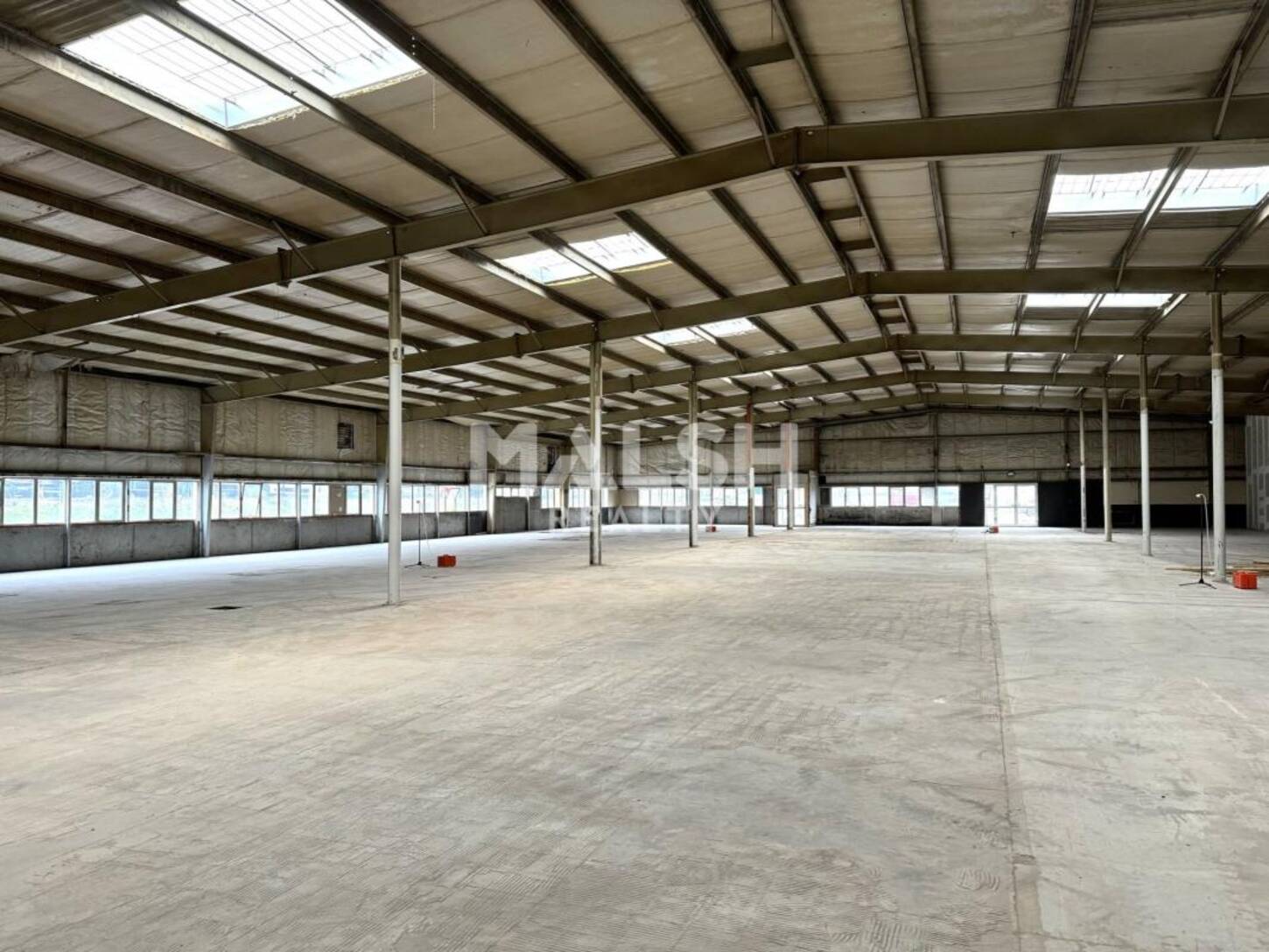 MALSH Realty & Property - Local d'activités - Saint-Etienne Métropole - Saint-Étienne - 2