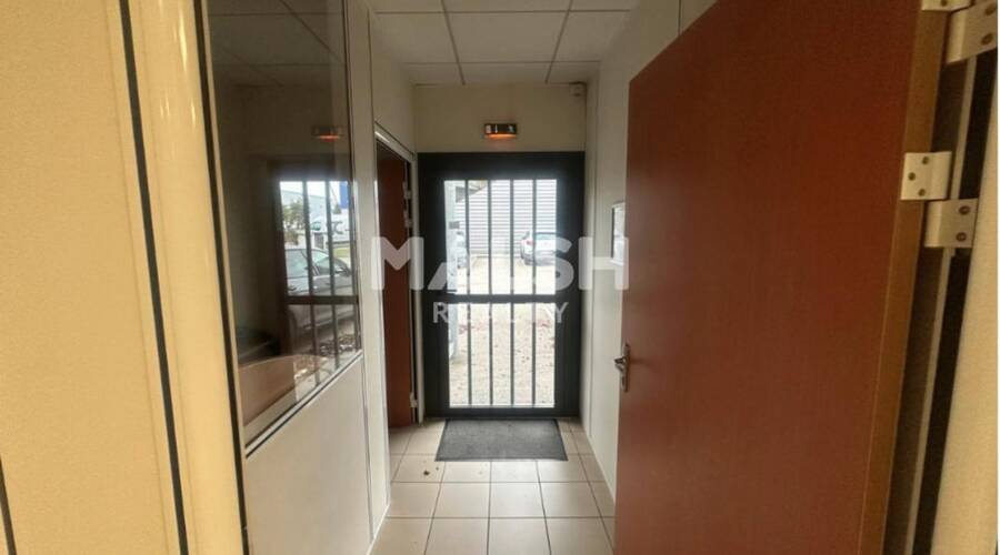 MALSH Realty & Property - Local d'activités - Lyon EST (St Priest /Mi Plaine/ A43 / Eurexpo) - Saint-Priest - 4