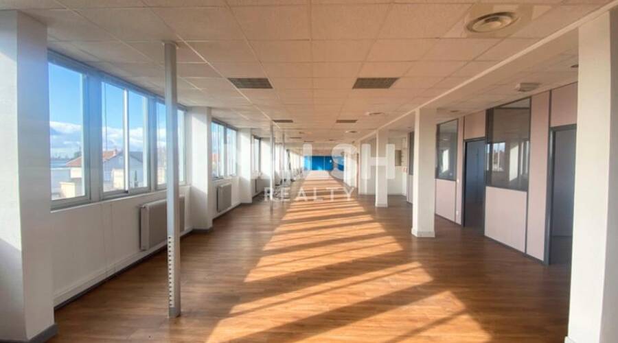 MALSH Realty & Property - Local d'activités - Lyon EST (St Priest /Mi Plaine/ A43 / Eurexpo) - Saint-Priest - 8