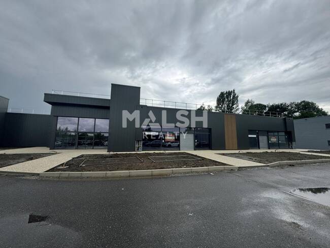MALSH Realty & Property - Local commercial - Saint Etienne - Firminy - 1