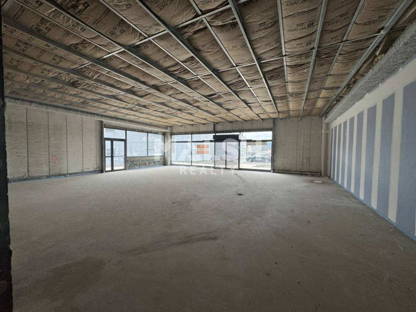 MALSH Realty & Property - Local commercial - Saint Etienne - Firminy - 2