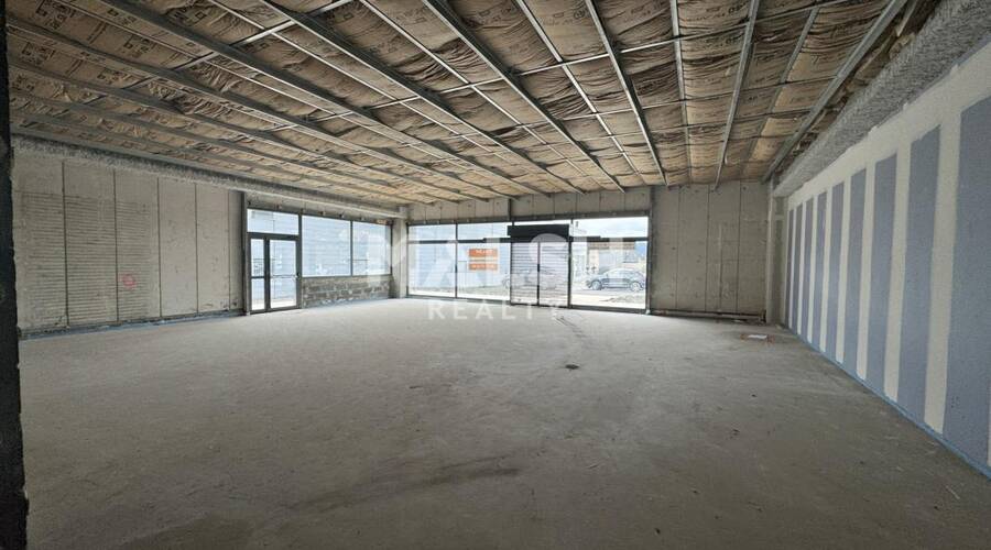 MALSH Realty & Property - Local commercial - Saint Etienne - Firminy - 2