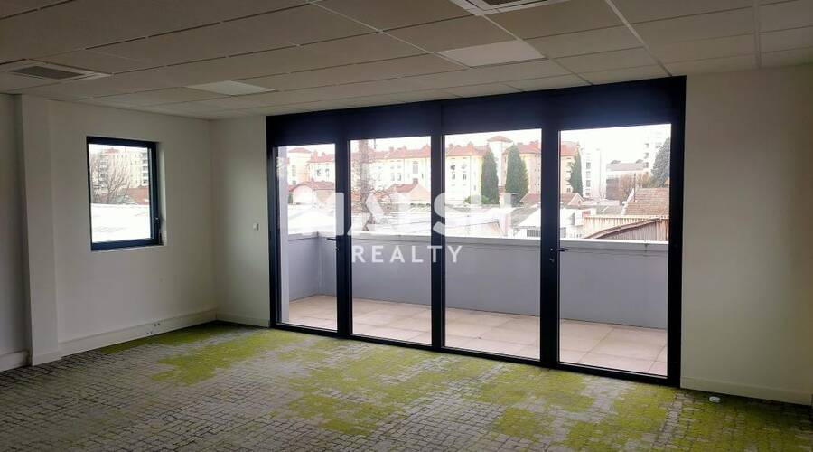 MALSH Realty & Property - Bureau - Carré de Soie / Grand Clément / Bel Air - Villeurbanne - 6