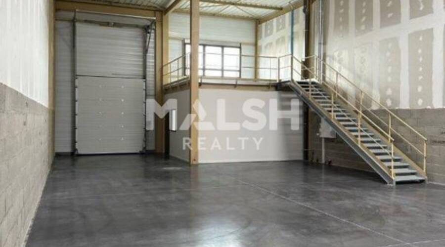 MALSH Realty & Property - Local d'activités - Nord Isère ( Ile d'Abeau / St Quentin Falavier ) - Bourgoin-Jallieu - 2