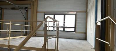 MALSH Realty & Property - Local d'activités - Nord Isère ( Ile d'Abeau / St Quentin Falavier ) - Bourgoin-Jallieu - 8