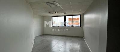 MALSH Realty & Property - Local commercial - Saint Etienne - Sorbiers - 2
