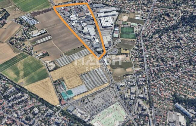 MALSH Realty & Property - Local commercial - Plateau Nord / Val de Saône - Caluire-et-Cuire - 1