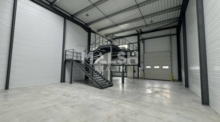 MALSH Realty & Property - Local d'activités - Saint Etienne - Saint-Étienne - 1