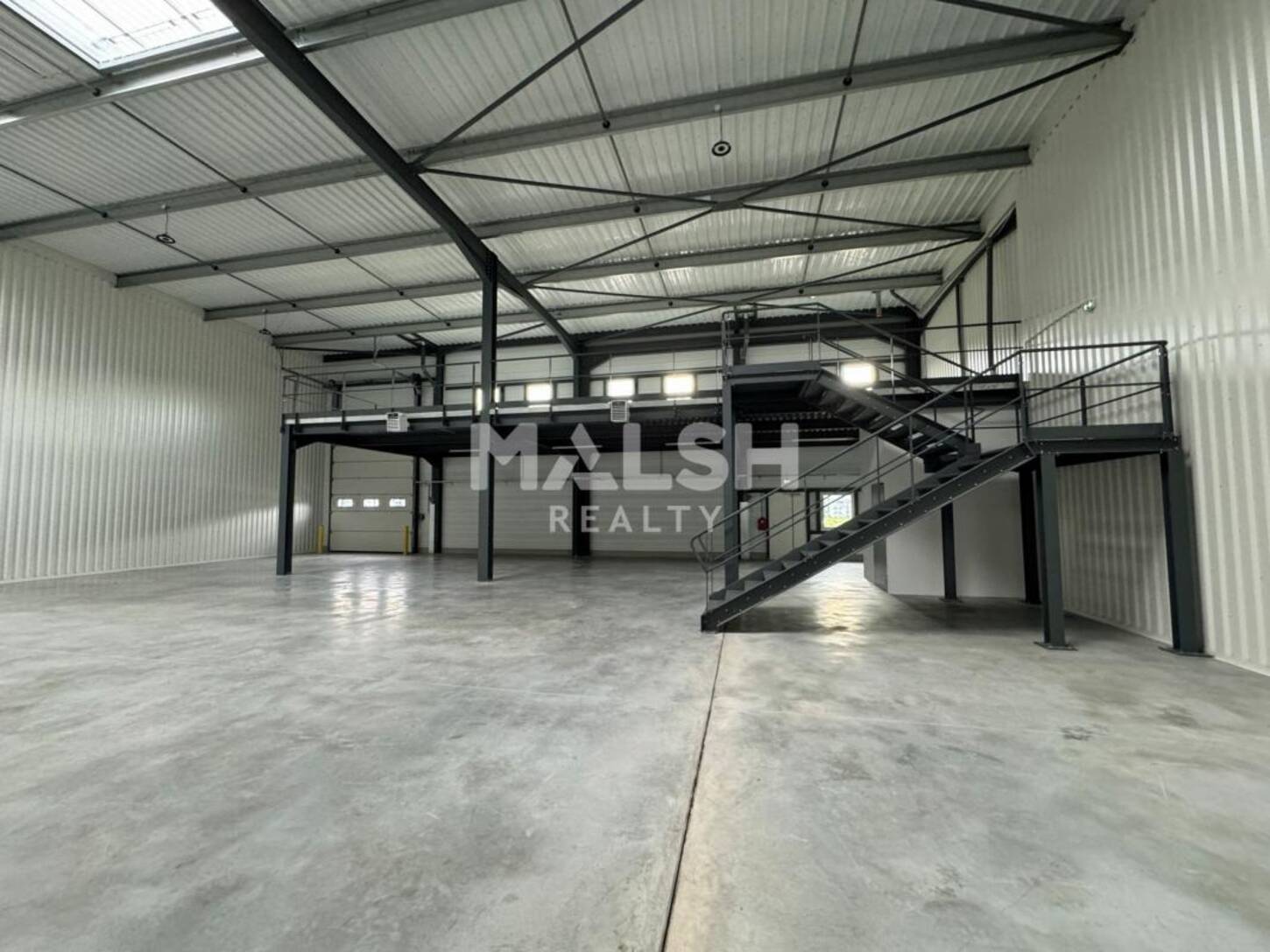 MALSH Realty & Property - Local d'activités - Saint Etienne - Saint-Étienne - 2