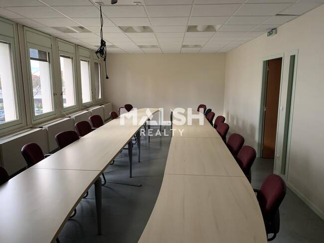 MALSH Realty & Property - Bureau - Carré de Soie / Grand Clément / Bel Air - Villeurbanne - 1