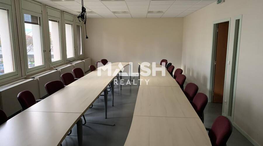 MALSH Realty & Property - Bureau - Carré de Soie / Grand Clément / Bel Air - Villeurbanne - 1