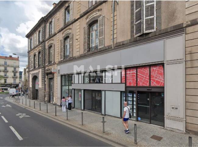 MALSH Realty & Property - Local commercial - Extérieurs OUEST (Tarare / Arbresle) - Clermont-Ferrand - 1
