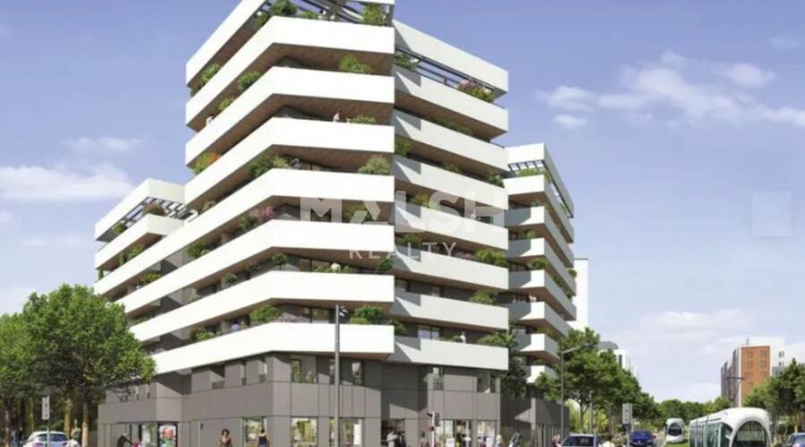 MALSH Realty & Property - Local commercial - Lyon 8°/ Hôpitaux - Lyon 8 - 1