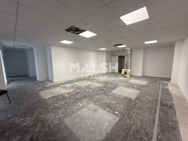 MALSH Realty & Property - Local commercial - Saint Etienne - Saint-Étienne - 1