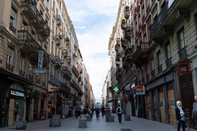 MALSH Realty & Property - Local commercial - Lyon - Presqu'île - Lyon 2 - 1