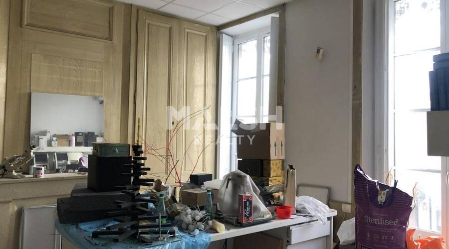 MALSH Realty & Property - Local commercial - Lyon - Presqu'île - Lyon 2 - 4