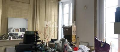 MALSH Realty & Property - Local commercial - Lyon - Presqu'île - Lyon 2 - 4