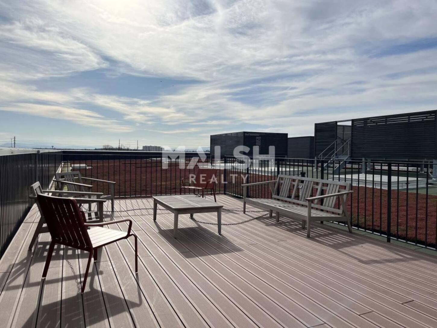 MALSH Realty & Property - Local d'activités - Lyon EST (St Priest /Mi Plaine/ A43 / Eurexpo) - Saint-Priest - 2