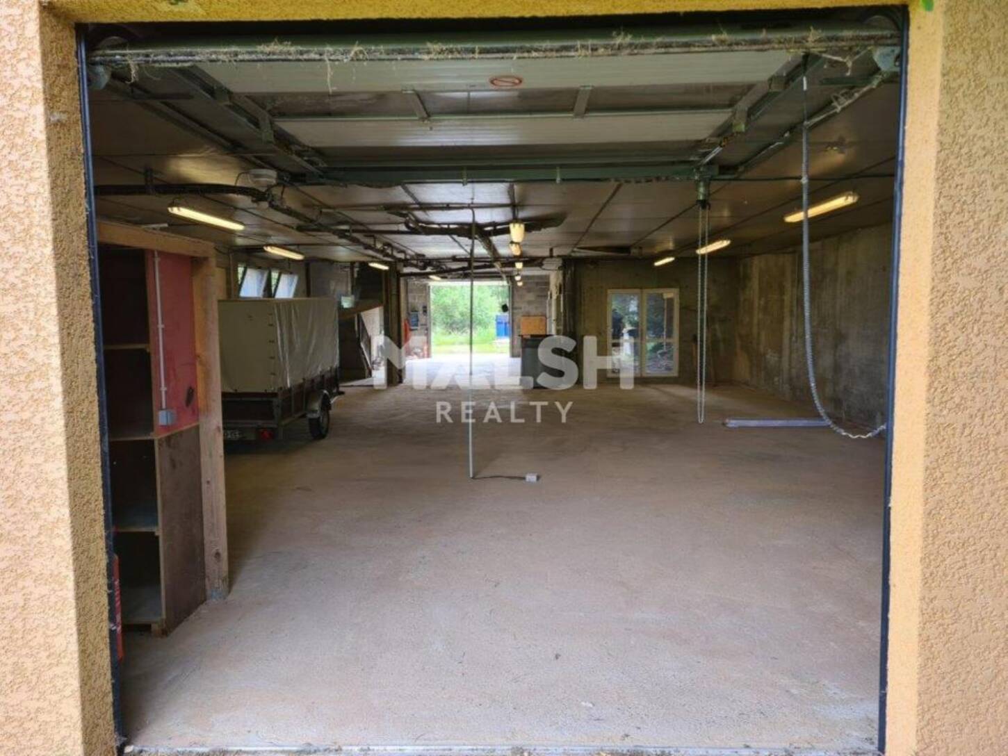 MALSH Realty & Property - Local d'activités - Extérieurs OUEST (Tarare / Arbresle) - Messimy - 2