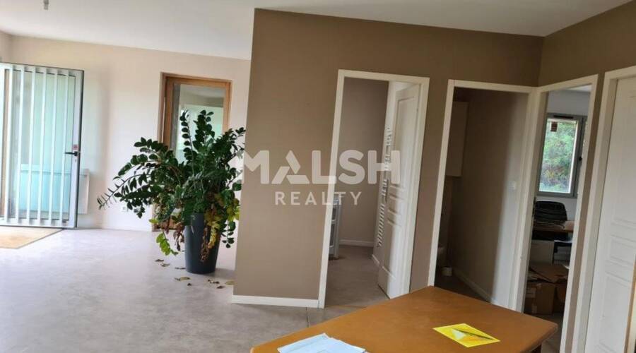 MALSH Realty & Property - Local d'activités - Extérieurs OUEST (Tarare / Arbresle) - Messimy - 8