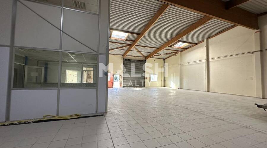 MALSH Realty & Property - Local d'activités - Lyon Nord Est (Rhône Amont) - Décines-Charpieu - 20