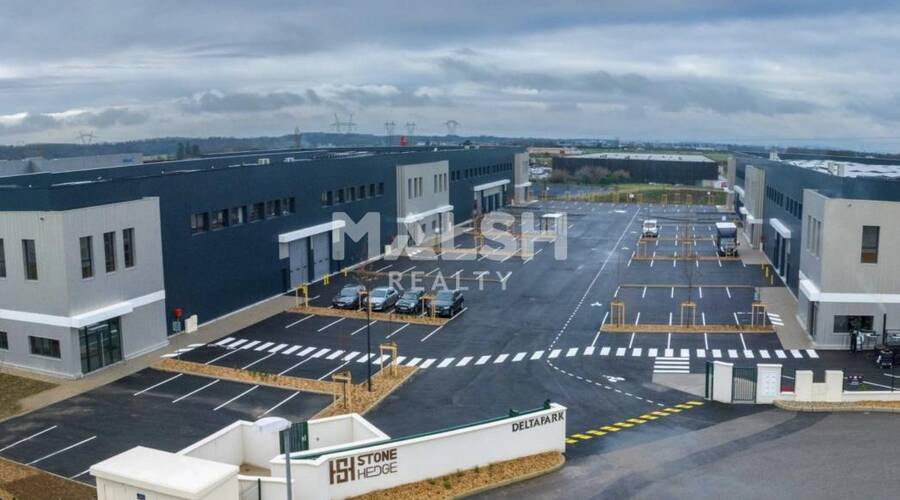 MALSH Realty & Property - Local d'activités - Lyon EST (St Priest /Mi Plaine/ A43 / Eurexpo) - Saint-Bonnet-de-Mure - 3