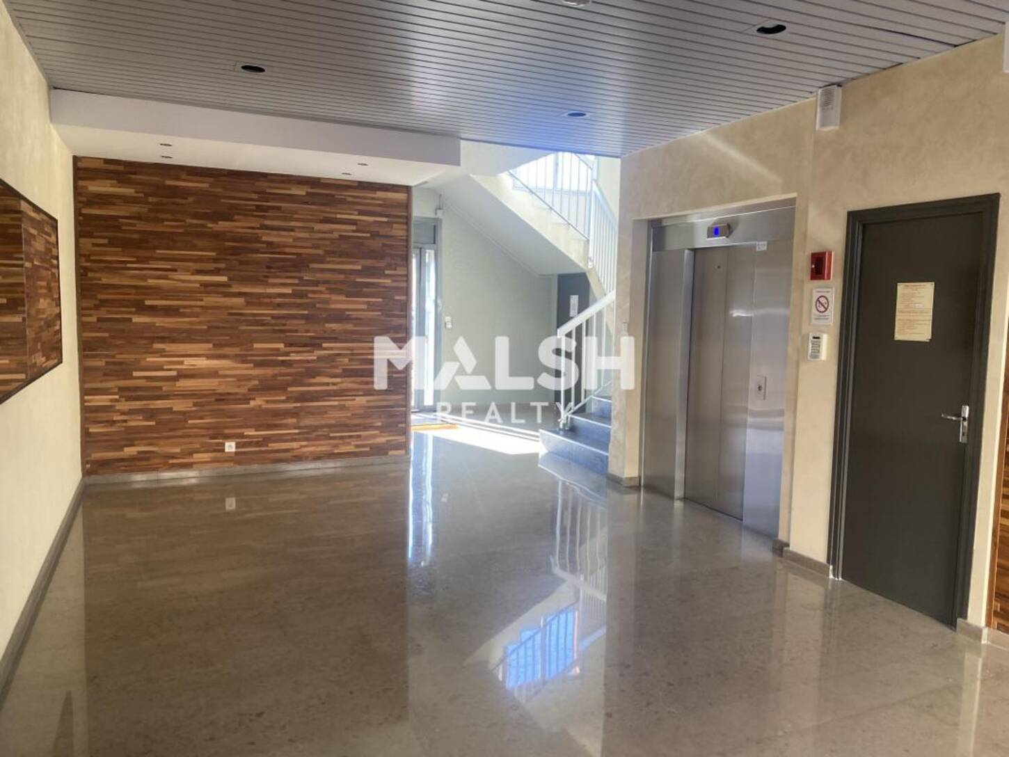 MALSH Realty & Property - Bureau - Lyon Nord Est (Rhône Amont) - Décines-Charpieu - 2