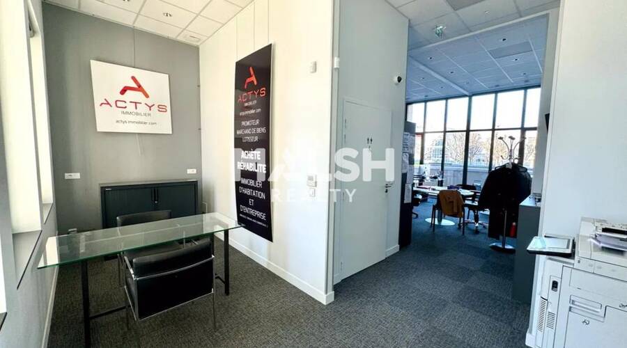 MALSH Realty & Property - Bureau - Lyon 3° / Part-Dieu - Lyon 3 - 3