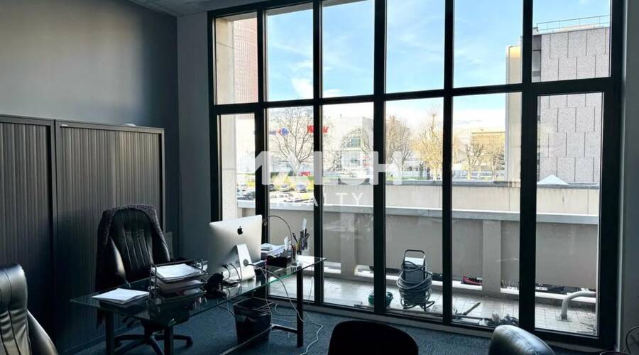 MALSH Realty & Property - Bureau - Lyon 3° / Part-Dieu - Lyon 3 - 8