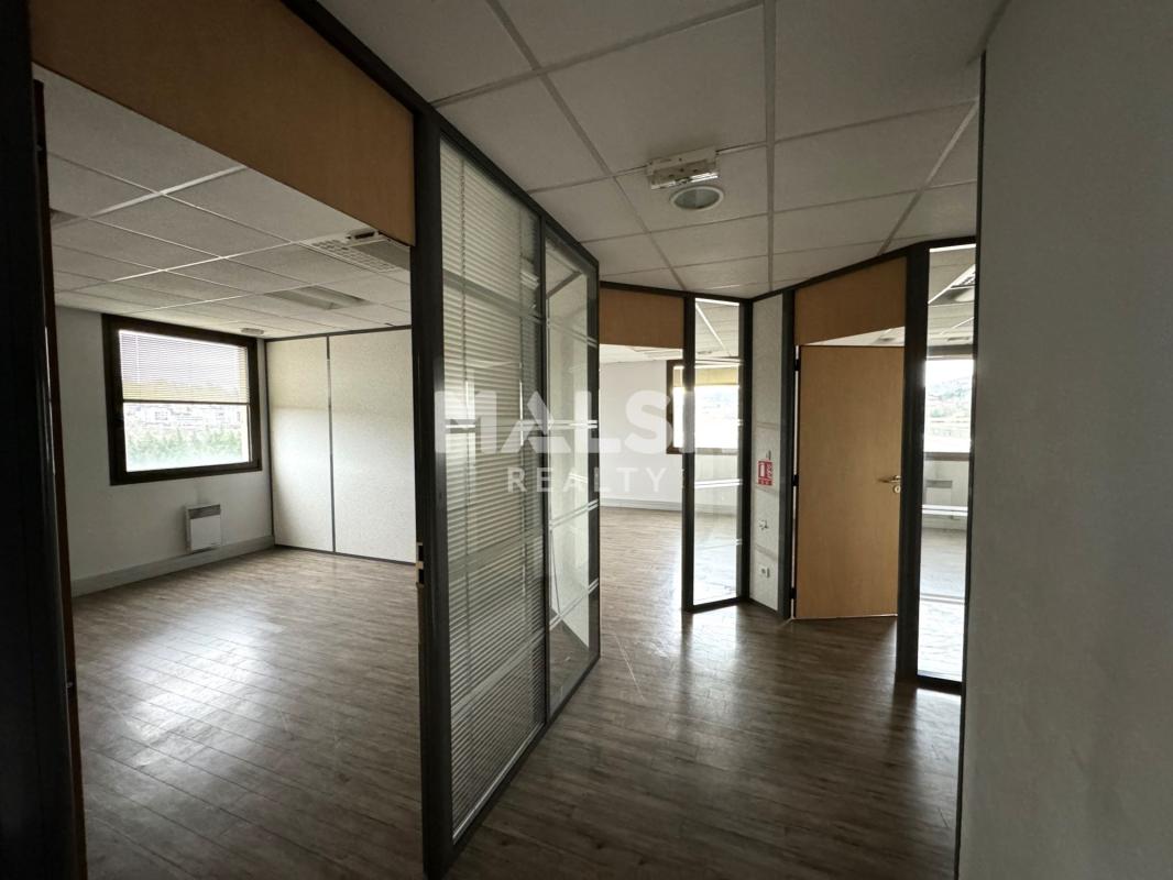 MALSH Realty & Property - Bureau - Saint-Etienne Métropole - Villars - 2