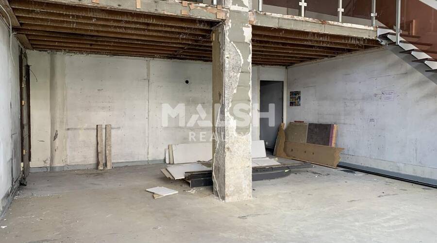 MALSH Realty & Property - Local commercial - Carré de Soie / Grand Clément / Bel Air - Villeurbanne - 2